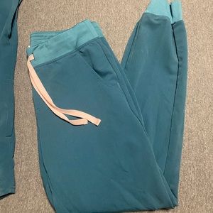 Figs joggers size small color Caribbean blue